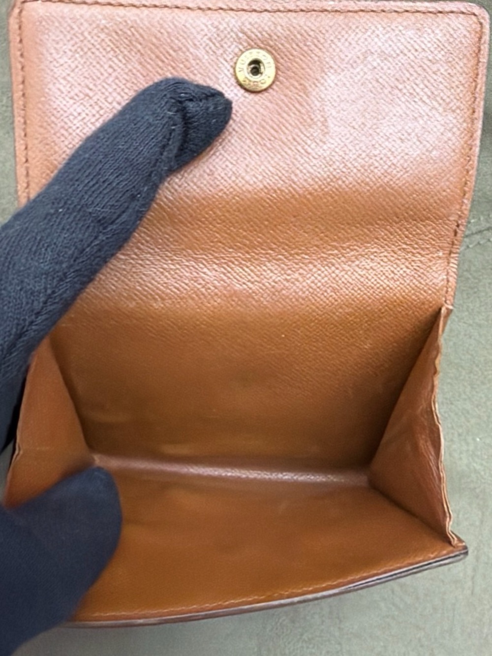 Louis Vuitton Monogram Elise Trifold Wallet - Picture 7 of 15